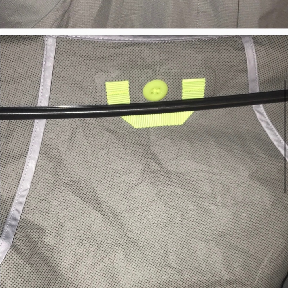 Cropped Lululemon jacket - Picture 3 of 8
